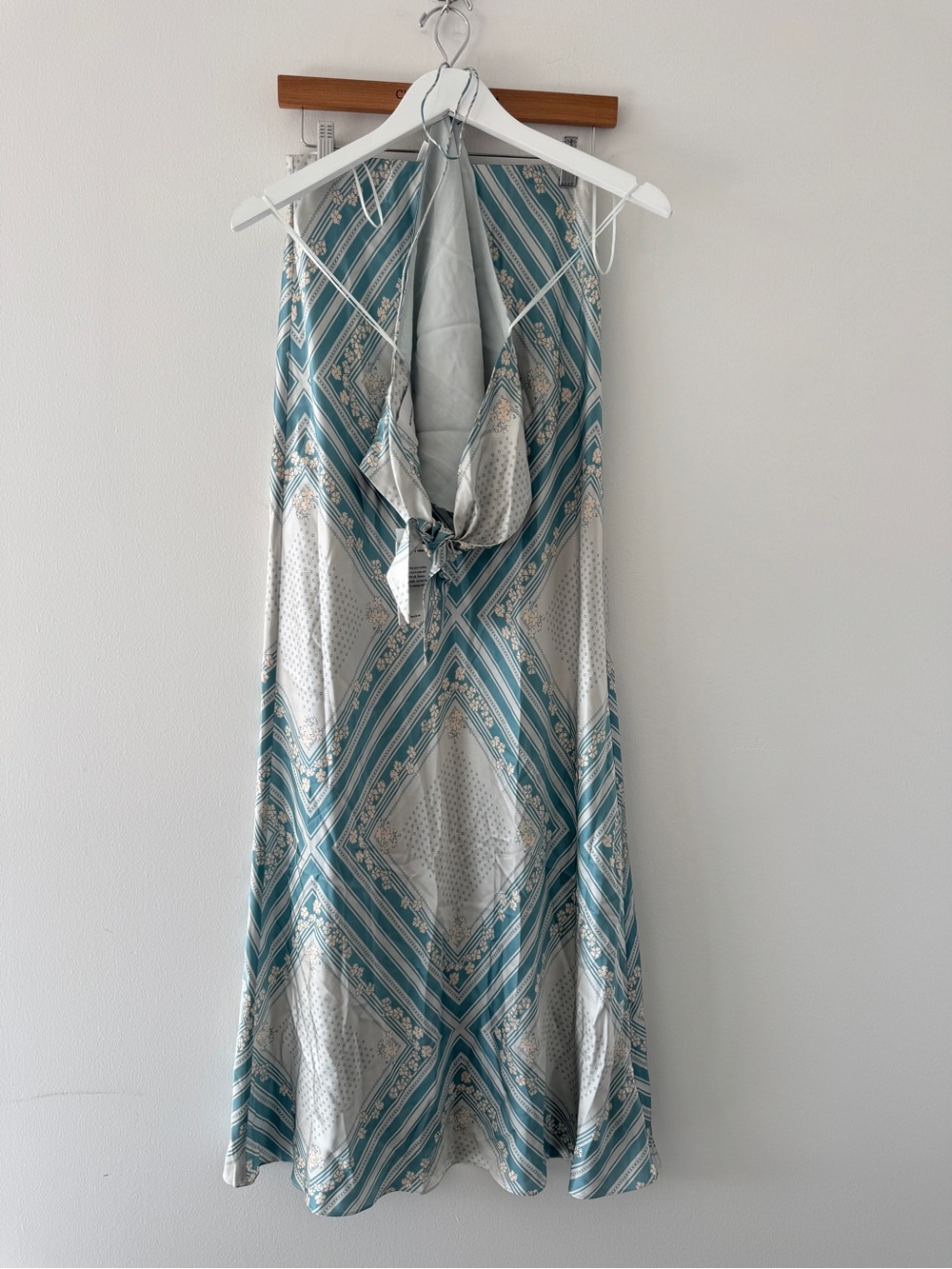 REFORMATION Effie Silk Two Piece Set in Bardot S - Picture 4 of 6